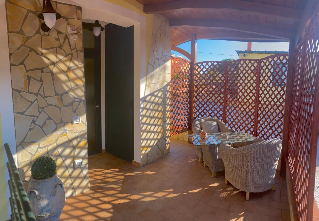 Il Nido Delle Rondini Bed & Breakfast Grottole Eksteriør bilde
