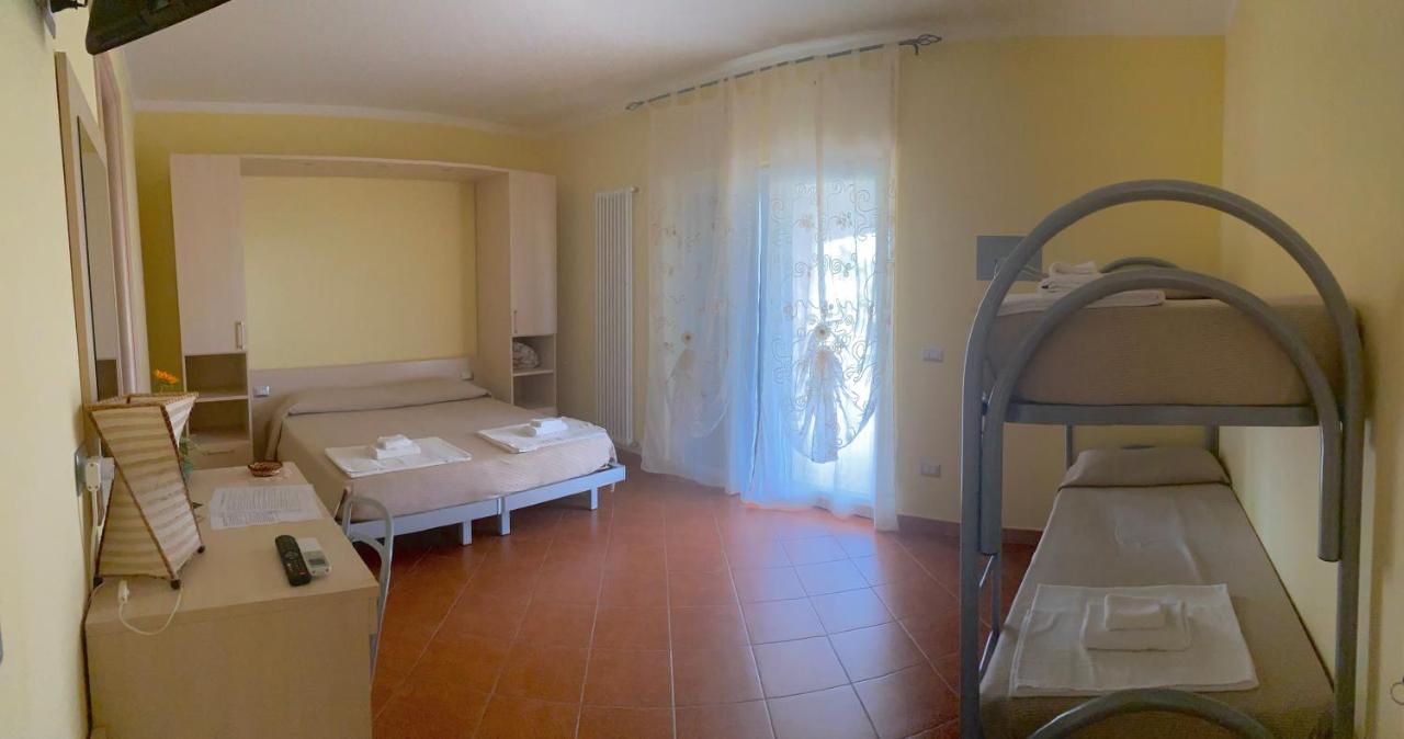 Il Nido Delle Rondini Bed & Breakfast Grottole Eksteriør bilde