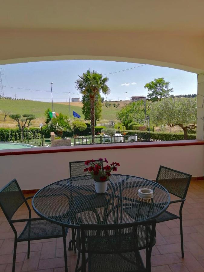 Il Nido Delle Rondini Bed & Breakfast Grottole Eksteriør bilde