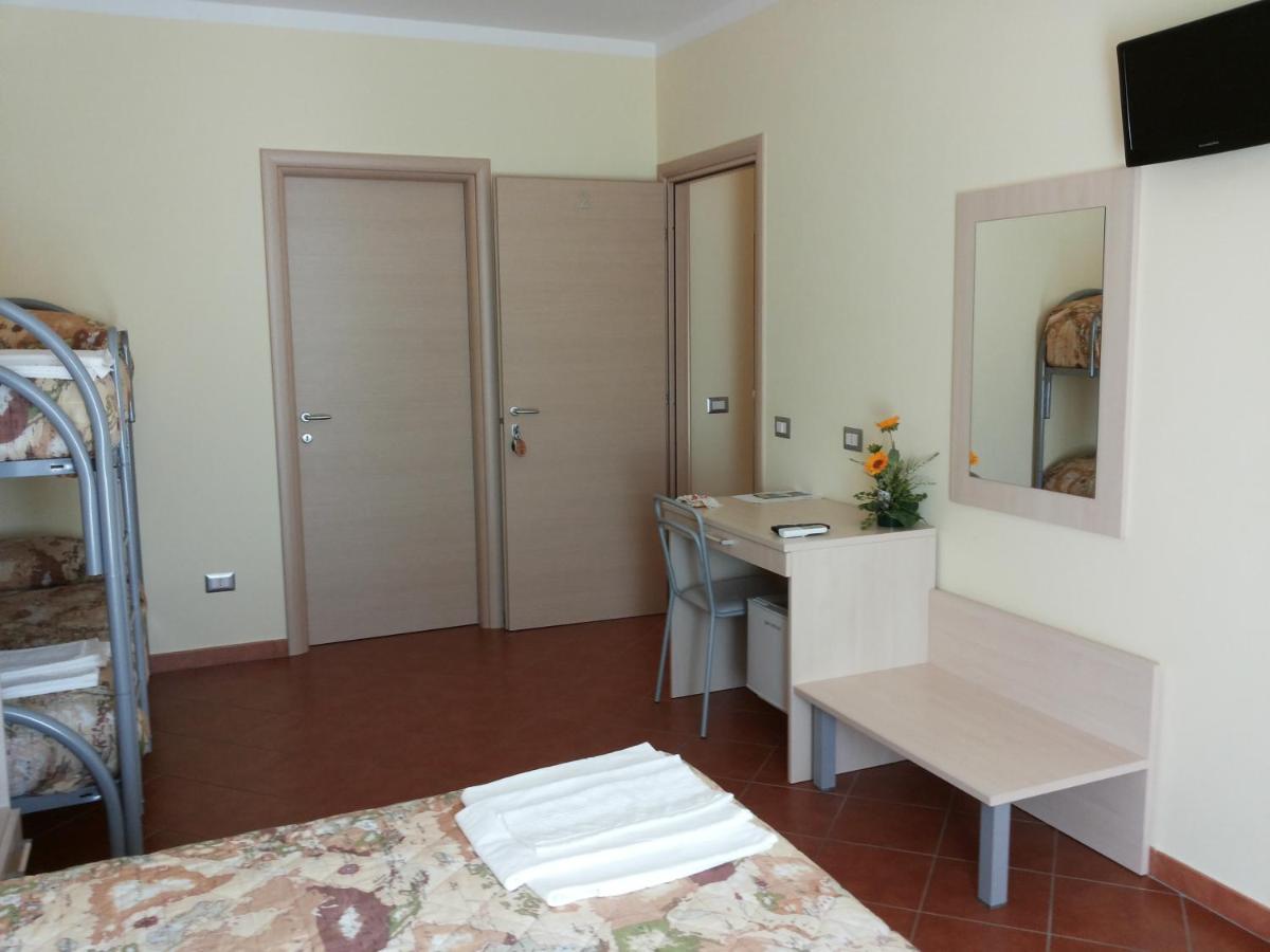 Il Nido Delle Rondini Bed & Breakfast Grottole Eksteriør bilde