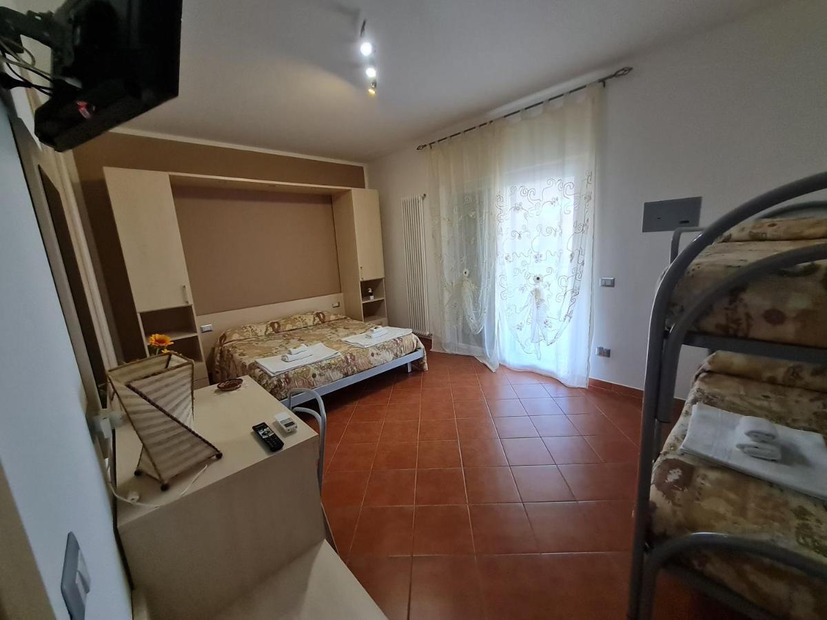 Il Nido Delle Rondini Bed & Breakfast Grottole Eksteriør bilde